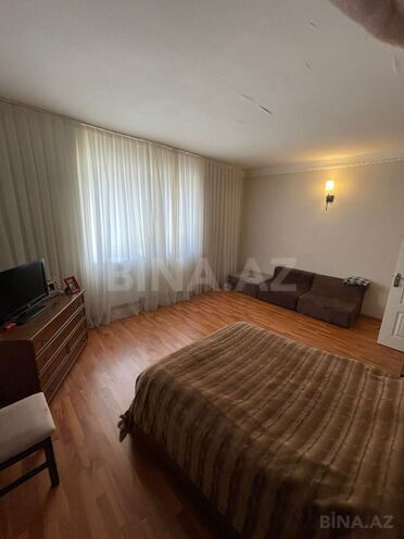Satılır 8 otaqlı həyət evi/bağ evi 585 m², Novxanı q., photo 26 from 32