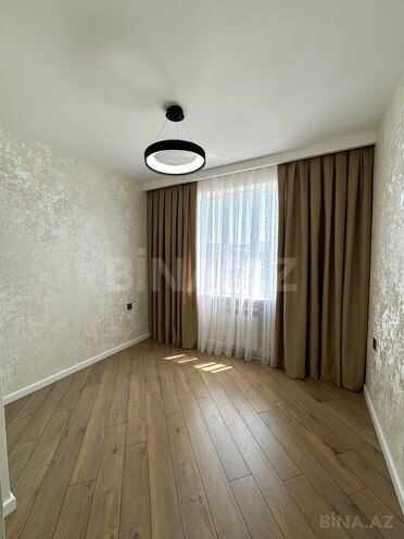 Продаётся 3-комн. вторичка 70 м², м. Ази Асланов, photo 6 from 12