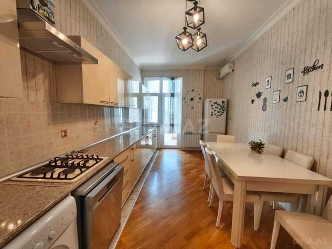Сдаётся 2-комн. новостройка 90 м², м. Низами, photo 8 from 18