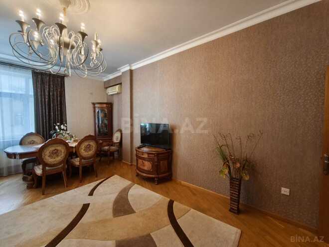 Сдаётся 2-комн. новостройка 90 м², м. Низами, photo 3 from 18