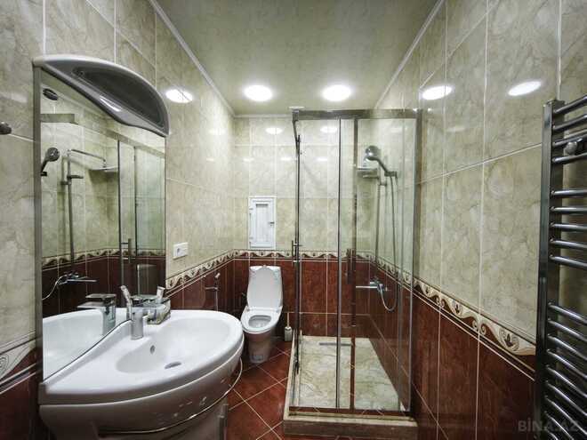 Сдаётся 2-комн. новостройка 90 м², м. Низами, photo 11 from 18
