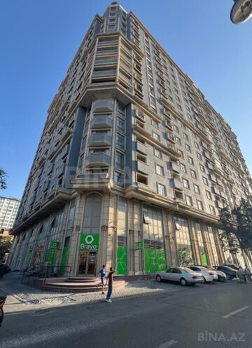 Satılır 4 otaqlı yeni tikili 160 m², 8-ci mikrorayon q., photo 3 from 8