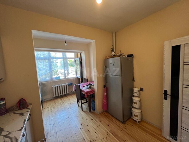 Продаётся 2-комн. вторичка 60 м², м. Ази Асланов, photo 10 from 13