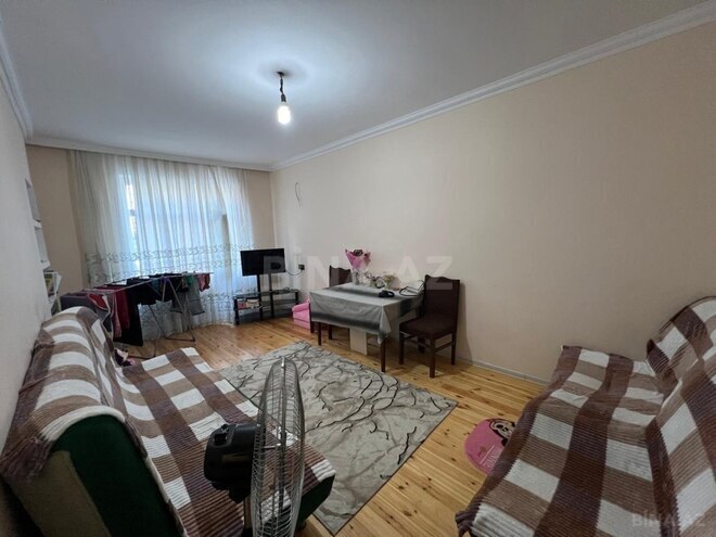Продаётся 2-комн. вторичка 60 м², м. Ази Асланов, photo 1 from 13