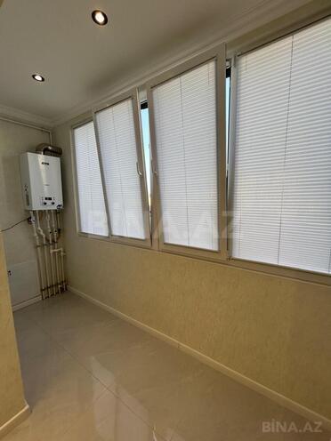 Satılır 2 otaqlı köhnə tikili 65 m², İnşaatçılar m., photo 12 from 22