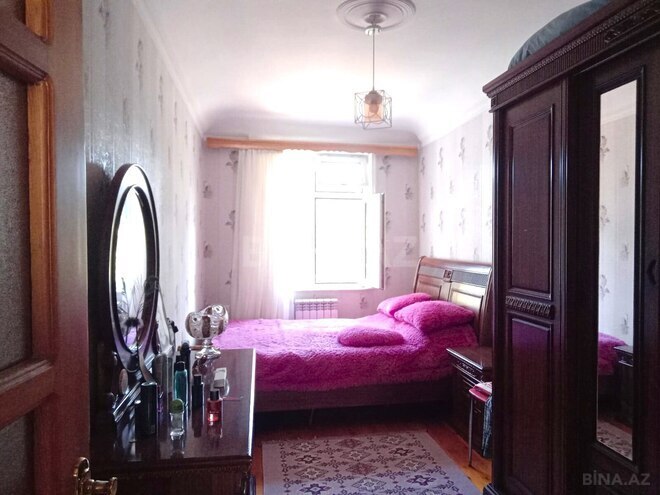 Продаётся 3-комн. вторичка 70 м², м. Нефтчиляр, photo 5 from 18