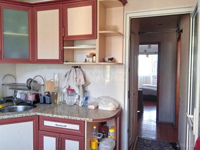 Продаётся 3-комн. вторичка 70 м², м. Нефтчиляр, photo 13 from 18