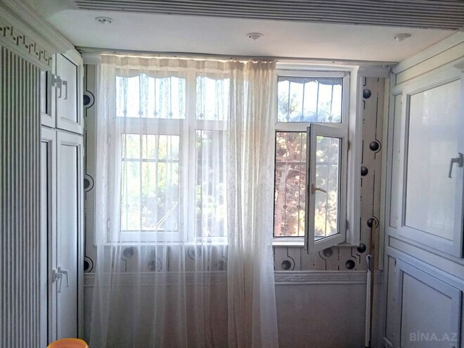 Продаётся 3-комн. вторичка 70 м², м. Нефтчиляр, photo 11 from 18