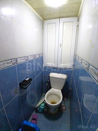 Продаётся 2-комн. вторичка 60 м², м. Кара Караев, photo 13 from 18