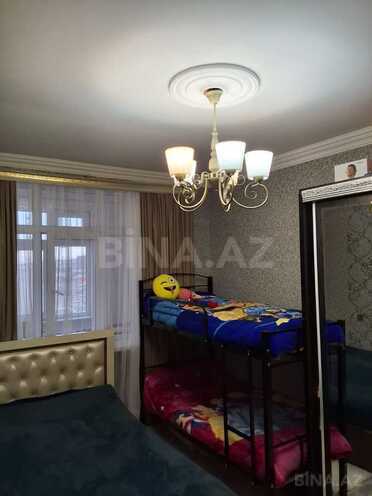 Продаётся 2-комн. вторичка 65 м², Абшеронcкий  р., photo 13 from 18