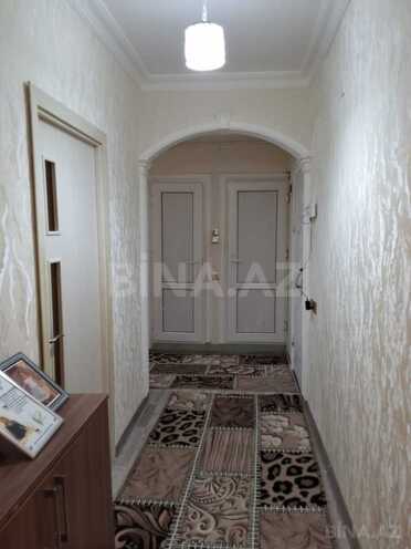 Продаётся 2-комн. вторичка 65 м², Абшеронcкий  р., photo 11 from 18