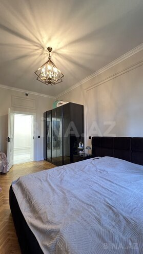 Продаётся 3-комн. вторичка 100 м², м. Низами, photo 16 from 23