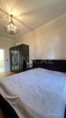 Продаётся 3-комн. вторичка 100 м², м. Низами, photo 15 from 23