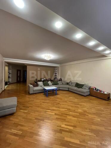 Satılır 3 otaqlı yeni tikili 175 m², 28 May m., photo 3 from 12