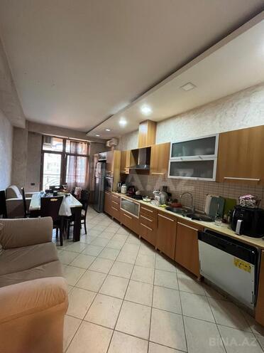 Satılır 3 otaqlı yeni tikili 175 m², 28 May m., photo 5 from 12