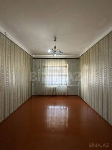 Satılır 2 otaqlı köhnə tikili 57 m², Yeni Günəşli q., photo 1 from 7