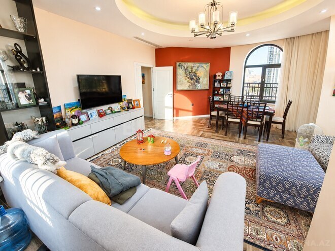 Продаётся 4-комн. новостройка 140 м², м. Низами, photo 6 from 29