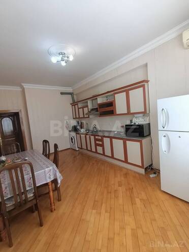 Сдаётся 2-комн. новостройка 81 м², м. Мемар Аджеми, photo 8 from 17