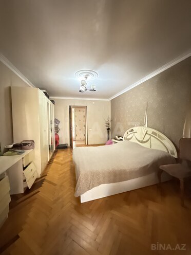 Продаётся 3-комн. вторичка 75 м², м. Элмляр Академиясы, photo 11 from 18