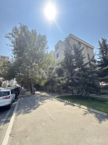 Продаётся 3-комн. вторичка 75 м², м. Элмляр Академиясы, photo 3 from 18