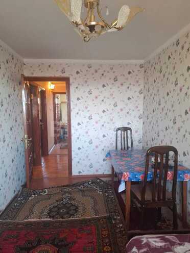 Продаётся 3-комн. вторичка 65 м², м. Нефтчиляр, photo 8 from 12