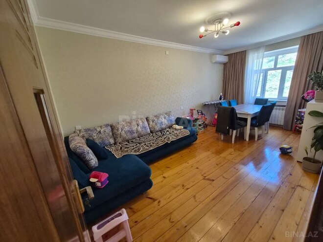 Satılır 2 otaqlı köhnə tikili 60 m², Həzi Aslanov m., photo 1 from 21