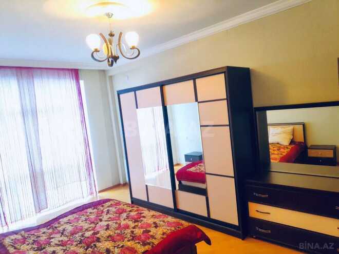 Сдаётся 3-комн. новостройка 130 м², м. Нариман Нариманов, photo 4 from 9