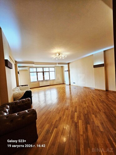 Satılır 4 otaqlı yeni tikili 230 m², 28 May m., photo 3 from 14