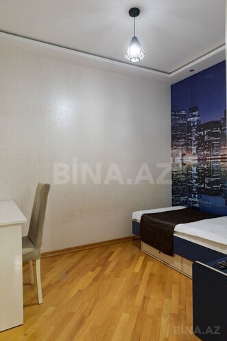 Сдаётся 4-комн. новостройка 100 м², м. 8 ноября, photo 4 from 14