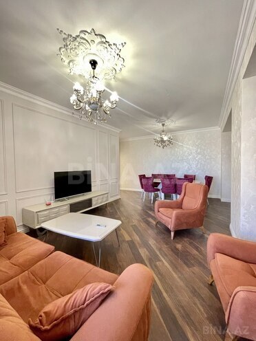 Сдаётся 3-комн. новостройка 147 м², Ясамальский р., photo 9 from 26