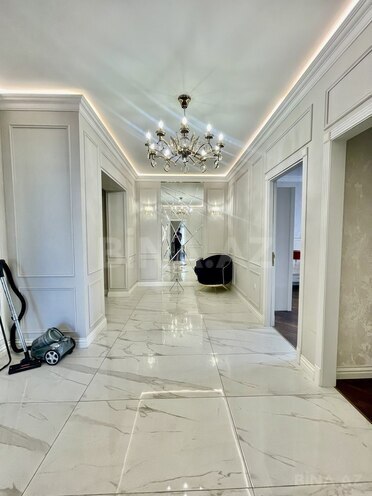 Сдаётся 3-комн. новостройка 147 м², Ясамальский р., photo 18 from 26