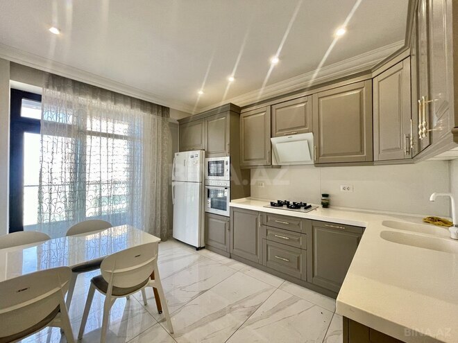 Сдаётся 3-комн. новостройка 147 м², Ясамальский р., photo 12 from 26