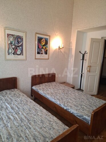 Сдаётся 3-комн. вторичка 116 м², м. Сахил, photo 10 from 15