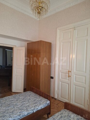Сдаётся 3-комн. вторичка 116 м², м. Сахил, photo 11 from 15