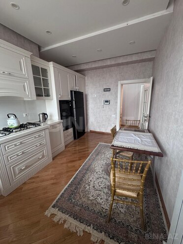 Сдаётся 3-комн. новостройка 130 м², Насиминский  р., photo 3 from 19