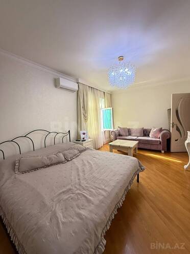 Satılır 4 otaqlı köhnə tikili 110 m², İnşaatçılar m., photo 19 from 24