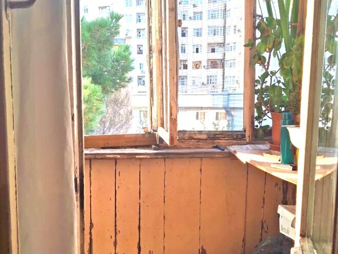 Продаётся 4-комн. вторичка 90 м², м. Кара Караев, photo 13 from 24