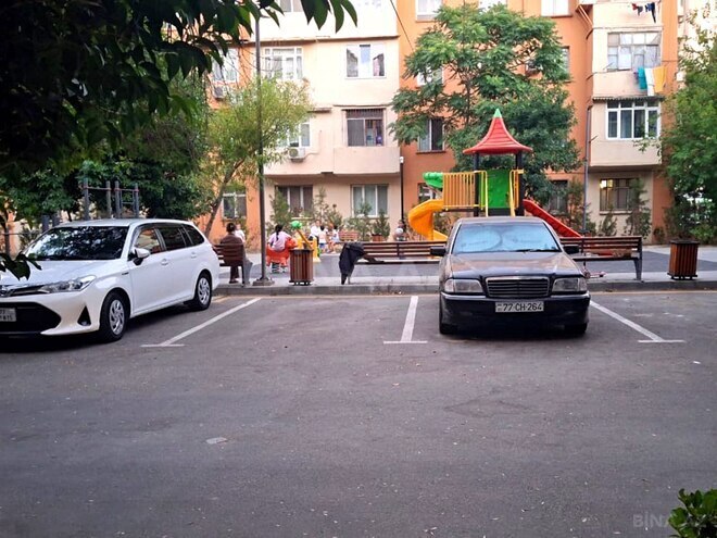 Продаётся 4-комн. вторичка 90 м², м. Кара Караев, photo 5 from 24