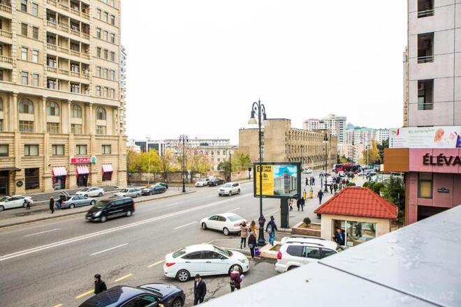 Сдаётся 3-комн. новостройка 150 м², м. Гянджлик, photo 14 from 16