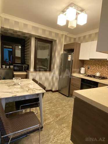 Продаётся 3-комн. вторичка 110 м², м. Элмляр Академиясы, photo 12 from 16
