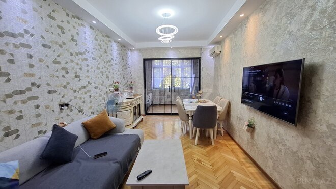 Satılır 2 otaqlı köhnə tikili 65 m², Azadlıq Prospekti m., photo 3 from 28