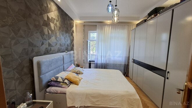 Satılır 2 otaqlı köhnə tikili 65 m², Azadlıq Prospekti m., photo 12 from 28