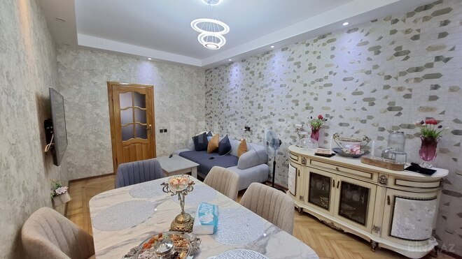 Satılır 2 otaqlı köhnə tikili 65 m², Azadlıq Prospekti m., photo 11 from 28