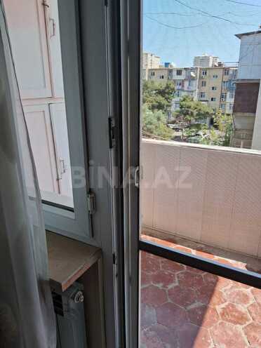 Сдаётся 3-комн. вторичка 75 м², м. Иншаатчылар, photo 3 from 9