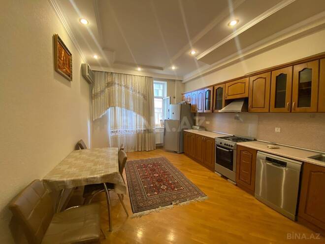 Продаётся 3-комн. новостройка 180 м², Насиминский  р., photo 14 from 18