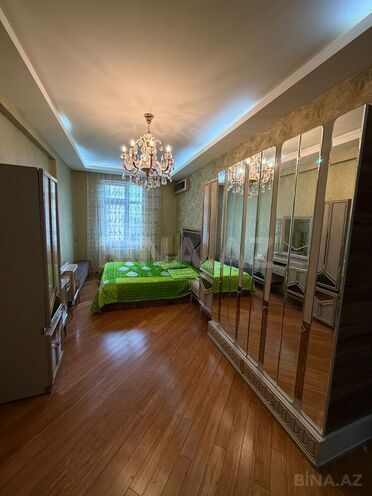 Сдаётся 3-комн. новостройка 140 м², м. Элмляр Академиясы, photo 1 from 29