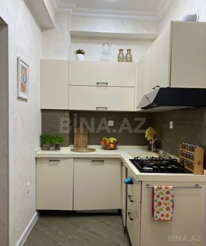Продаётся 2-комн. новостройка 69 м², м. Кара Караев, photo 5 from 8