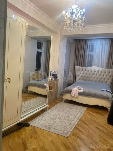 Продаётся 2-комн. новостройка 69 м², м. Кара Караев, photo 4 from 8