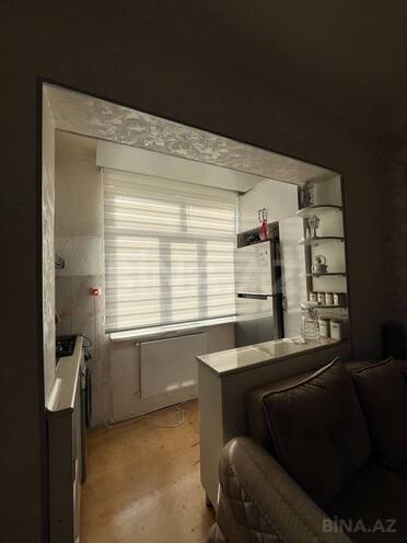 Продаётся 2-комн. вторичка 40 м², м. Ази Асланов, photo 9 from 15