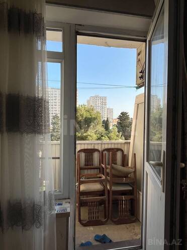 Продаётся 2-комн. вторичка 40 м², м. Ази Асланов, photo 12 from 15